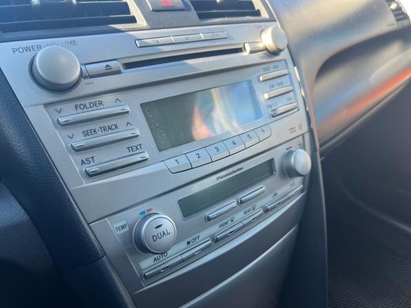 Toyota Camry VI (XV40) Рестайлинг с пробегом 2011 года, цена 1 380 000 рублей, 267426 км, седан, Автокод Объявления