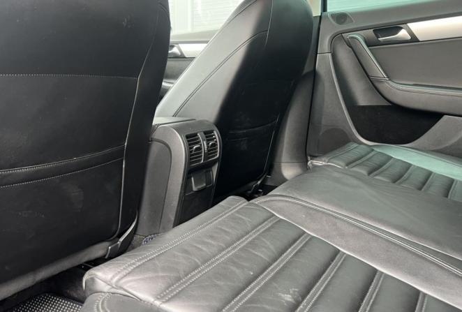 Volkswagen Passat B7 с пробегом 2014 года, цена 1 170 000 рублей, 119000 км, универсал, Автокод Объявления