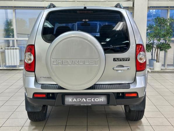 Chevrolet Niva I Рестайлинг с пробегом 2010 года, цена 515 000 рублей, 127000 км, внедорожник, Автокод Объявления