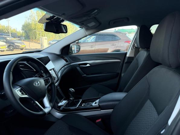 Hyundai i40 I с пробегом 2013 года, цена 990 000 рублей, 185137 км, седан, Автокод Объявления