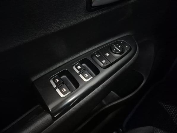 Kia Rio IV с пробегом 2019 года, цена 1 380 000 рублей, 100600 км, седан, Автокод Объявления