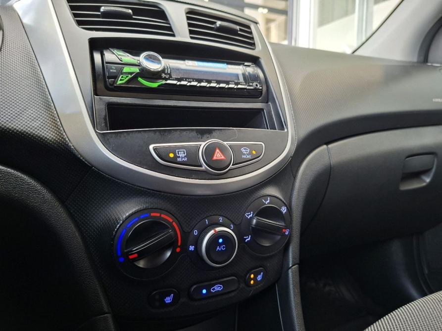 Hyundai Solaris I Мурманск  - изображение 16