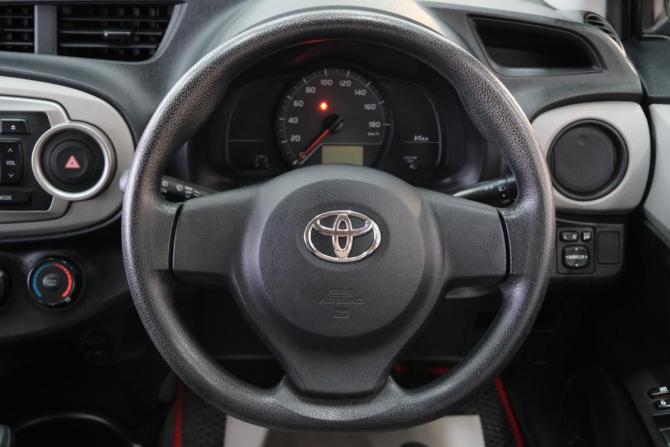 Toyota Vitz III (XP130) с пробегом 2011 года, цена 799 000 рублей, 115000 км, хэтчбек, Автокод Объявления