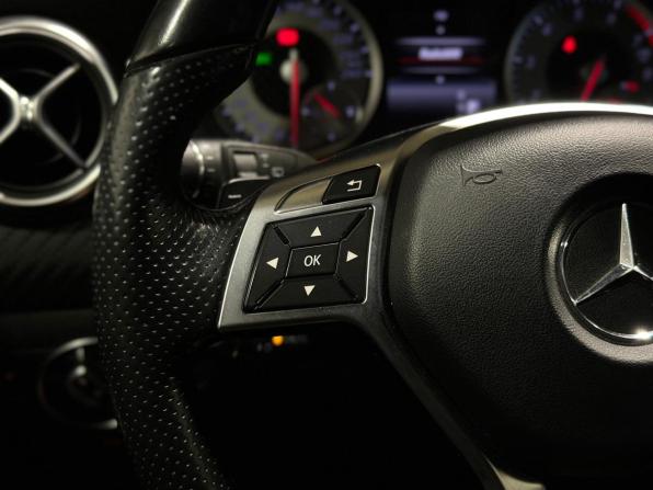 Mercedes-Benz A-Класс III (W176) с пробегом 2015 года, цена 1 450 000 рублей, 180868 км, хэтчбек, Автокод Объявления