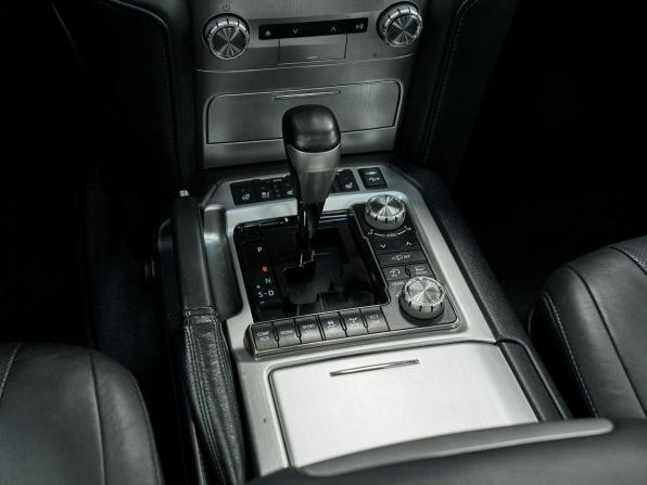 Toyota Land Cruiser 200 Series Рестайлинг 2 с пробегом 2017 года, цена 5 999 999 рублей, 229397 км, внедорожник, Автокод Объявления