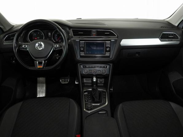 Volkswagen Tiguan II с пробегом 2017 года, цена 2 240 000 рублей, 199000 км, внедорожник, Автокод Объявления