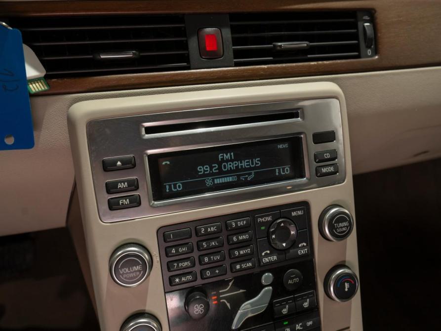 Volvo XC70 II Москва  - изображение 18