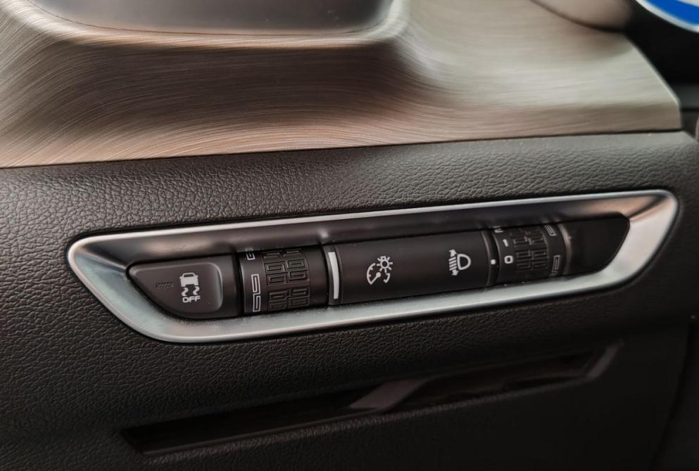 Geely Coolray I Ярославль  - изображение 17