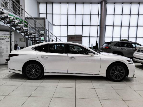 Lexus LS V с пробегом 2018 года, цена 5 550 000 рублей, 118016 км, седан, Автокод Объявления