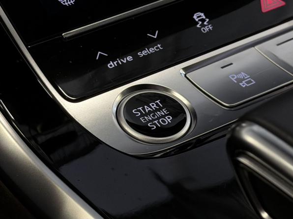 Audi Q7 II (4M) Рестайлинг с пробегом 2021 года, цена 7 830 000 рублей, 64950 км, внедорожник, Автокод Объявления