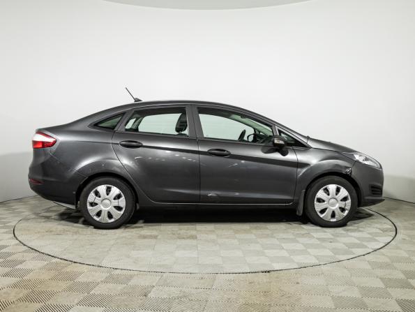 Ford Fiesta Mk6 Рестайлинг с пробегом 2017 года, цена 879 700 рублей, 93770 км, седан, Автокод Объявления