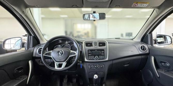 Renault Logan II Рестайлинг с пробегом 2020 года, цена 1 089 000 рублей, 168830 км, седан, Автокод Объявления