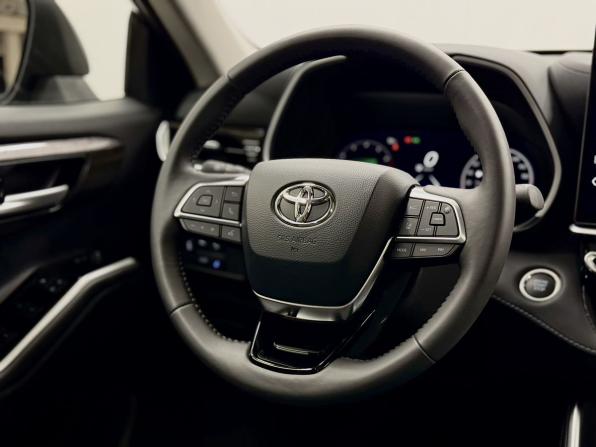 Toyota Highlander IV (XU70) с пробегом 2026 года, цена 5 520 000 рублей, 44 км, внедорожник, Автокод Объявления