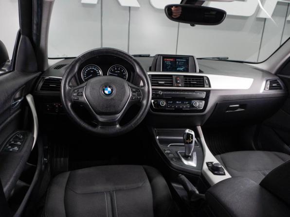 BMW 1 серии II (F20/F21) Рестайлинг 2 с пробегом 2017 года, цена 1 779 000 рублей, 79356 км, хэтчбек, Автокод Объявления