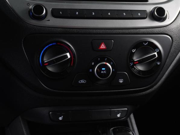 Hyundai Solaris II Рестайлинг с пробегом 2021 года, цена 1 625 000 рублей, 68096 км, седан, Автокод Объявления