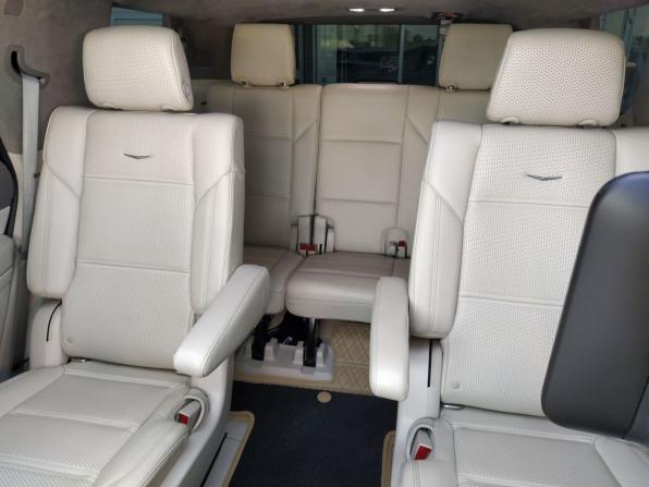 Cadillac Escalade V с пробегом 2021 года, цена 9 700 000 рублей, 77500 км, внедорожник, Автокод Объявления