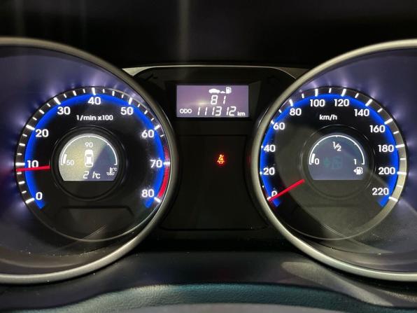 Hyundai ix35 I Рестайлинг с пробегом 2013 года, цена 1 390 000 рублей, 111311 км, внедорожник, Автокод Объявления