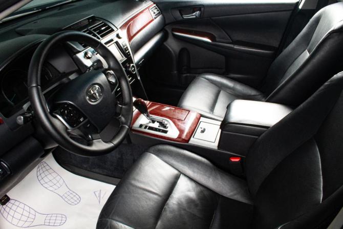 Toyota Camry VIII (XV70) с пробегом 2013 года, цена 1 659 000 рублей, 229856 км, седан, Автокод Объявления