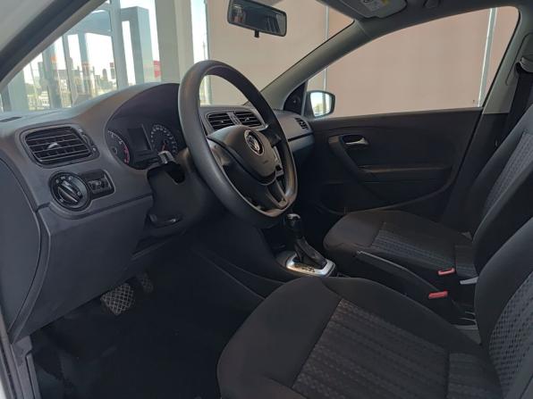 Volkswagen Polo V Рестайлинг с пробегом 2019 года, цена 1 260 000 рублей, 76096 км, седан, Автокод Объявления