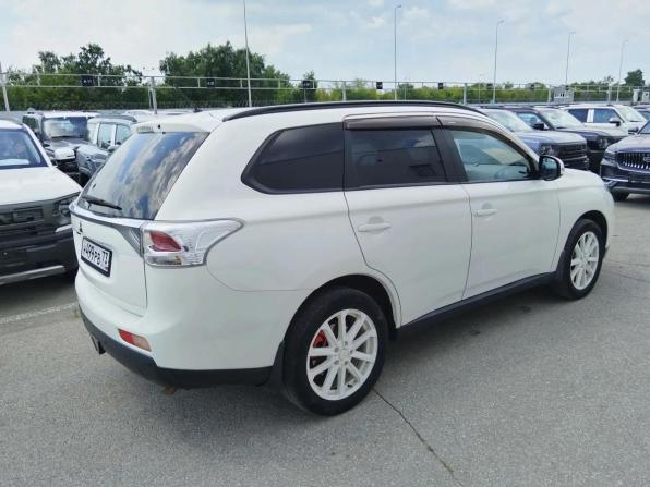 Mitsubishi Outlander III с пробегом 2012 года, цена 1 155 000 рублей, 284084 км, внедорожник, Автокод Объявления