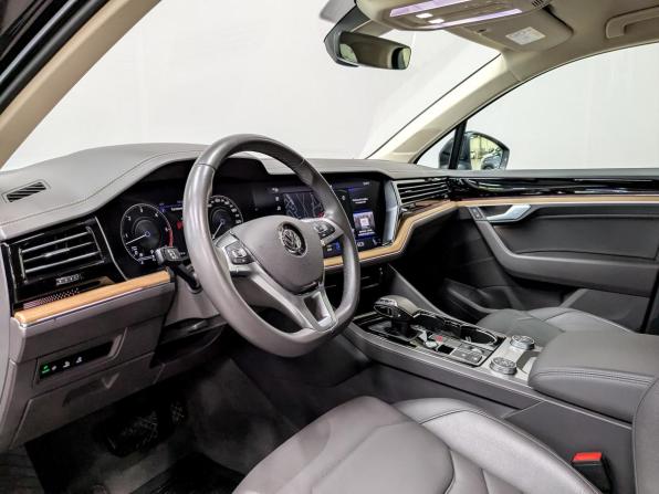 Volkswagen Touareg III с пробегом 2019 года, цена 5 200 000 рублей, 118808 км, внедорожник, Автокод Объявления