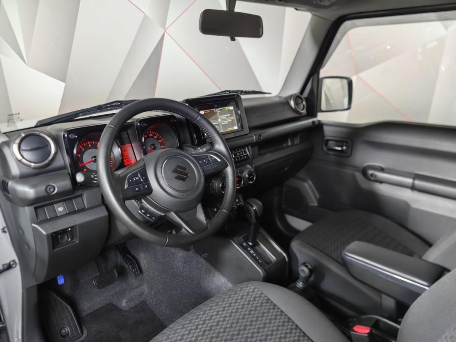 Suzuki Jimny IV Москва  - изображение 19