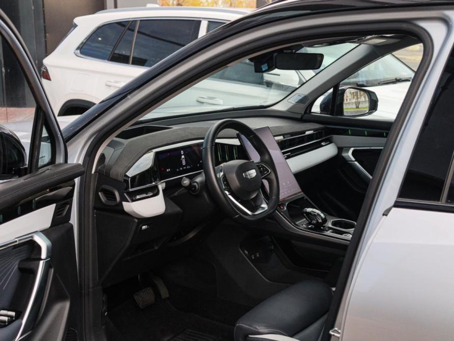 Geely Atlas II Москва  - изображение 13