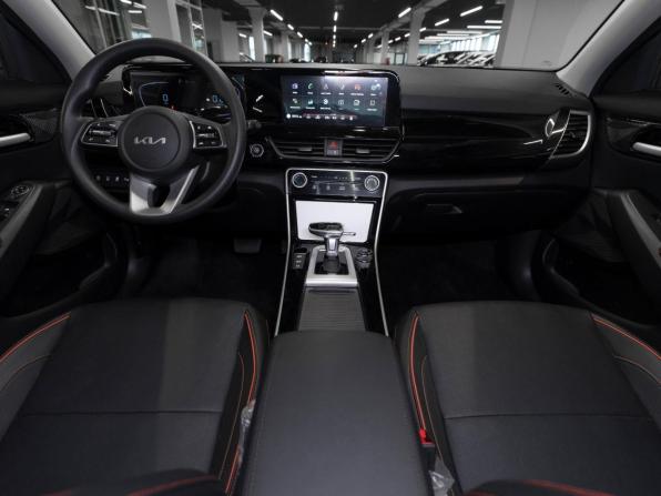 Kia Seltos I Рестайлинг с пробегом 2026 года, цена 3 000 000 рублей, 21 км, внедорожник, Автокод Объявления