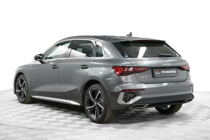Audi A3 IV (8Y) с пробегом 2021 года, цена 2 950 000 рублей, 54000 км, хэтчбек, Автокод Объявления