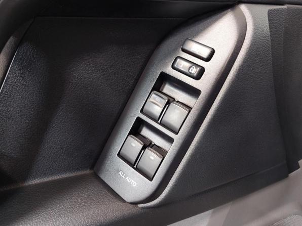 Toyota Land Cruiser Prado 150 Series с пробегом 2012 года, цена 2 750 000 рублей, 275000 км, внедорожник, Автокод Объявления