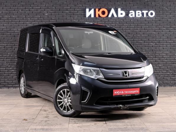 Honda Stepwgn V с пробегом 2015 года, цена 1 530 000 рублей, 153606 км, минивэн, Автокод Объявления