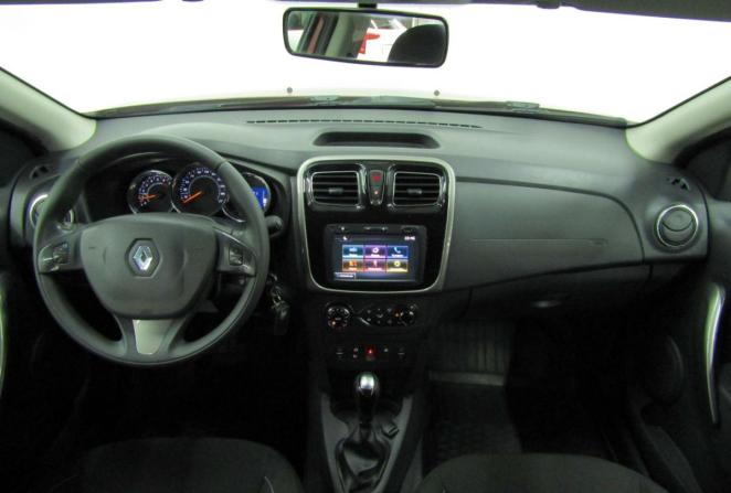 Renault Sandero II Рестайлинг с пробегом 2018 года, цена 1 089 000 рублей, 96993 км, хэтчбек, Автокод Объявления