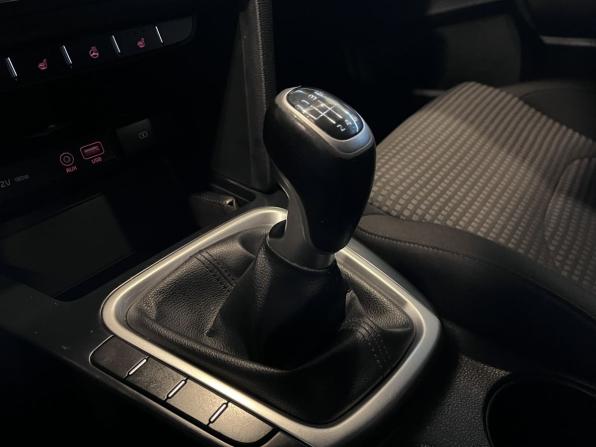 Kia Ceed III с пробегом 2018 года, цена 1 420 000 рублей, 81345 км, хэтчбек, Автокод Объявления
