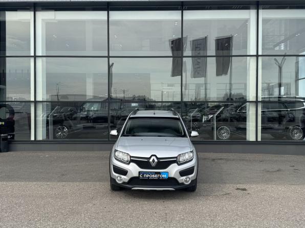 Renault Sandero II с пробегом 2017 года, цена 1 000 000 рублей, 65117 км, хэтчбек, Автокод Объявления