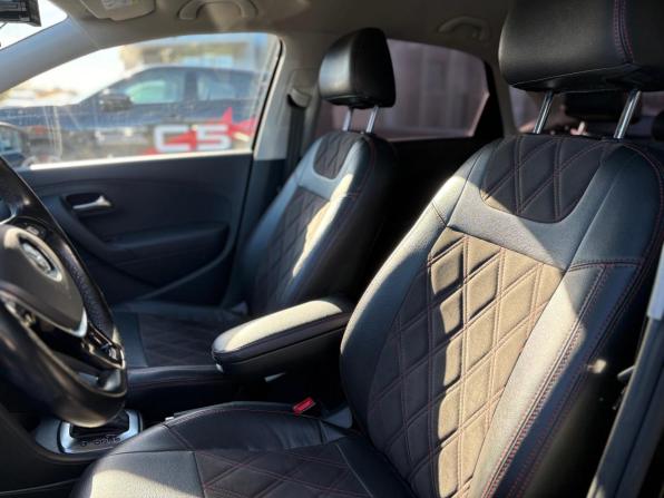 Volkswagen Polo V Рестайлинг с пробегом 2016 года, цена 1 085 000 рублей, 129489 км, седан, Автокод Объявления