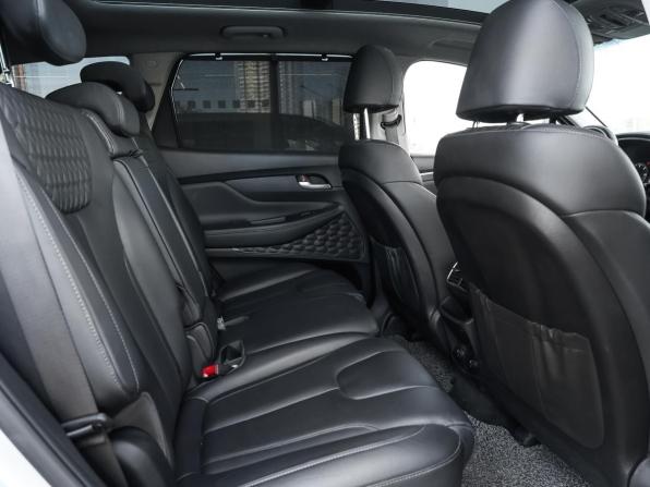 Hyundai Santa Fe IV с пробегом 2020 года, цена 3 298 000 рублей, 79676 км, внедорожник, Автокод Объявления