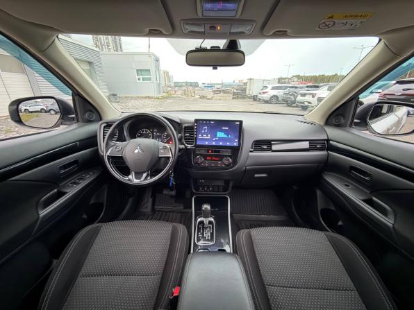 Mitsubishi Outlander III Рестайлинг 3 с пробегом 2019 года, цена 1 985 000 рублей, 89000 км, внедорожник, Автокод Объявления