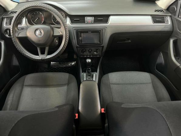 Skoda Rapid I с пробегом 2016 года, цена 1 045 000 рублей, 101140 км, лифтбек, Автокод Объявления