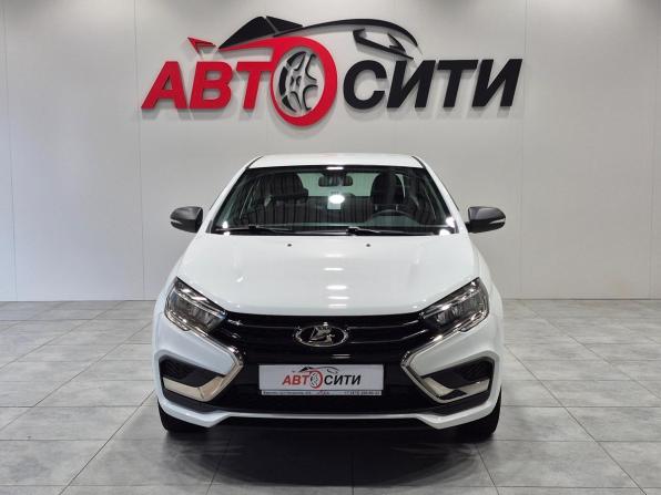 Lada (ВАЗ) Vesta I Рестайлинг (NG) с пробегом 2024 года, цена 1 388 000 рублей, 11000 км, седан, Автокод Объявления