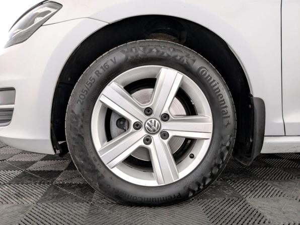 Volkswagen Golf VII с пробегом 2014 года, цена 1 180 000 рублей, 182110 км, хэтчбек, Автокод Объявления
