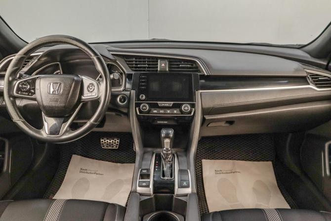 Honda Civic X с пробегом 2020 года, цена 1 679 000 рублей, 147000 км, седан, Автокод Объявления