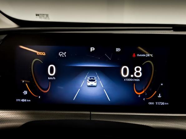 Changan UNI-T I с пробегом 2024 года, цена 2 445 000 рублей, 11724 км, внедорожник, Автокод Объявления