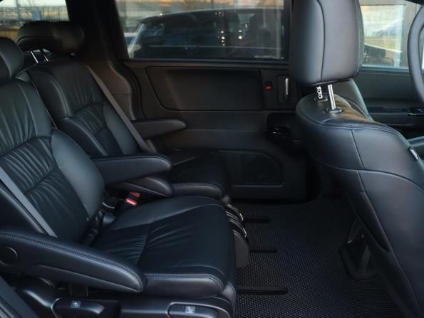 Honda Odyssey V Рестайлинг 2 с пробегом 2023 года, цена 4 790 000 рублей, 37805 км, минивэн, Автокод Объявления