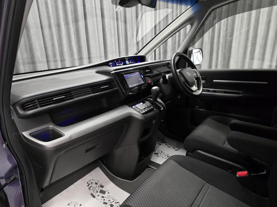 Honda Stepwgn V Красноярск  - изображение 15