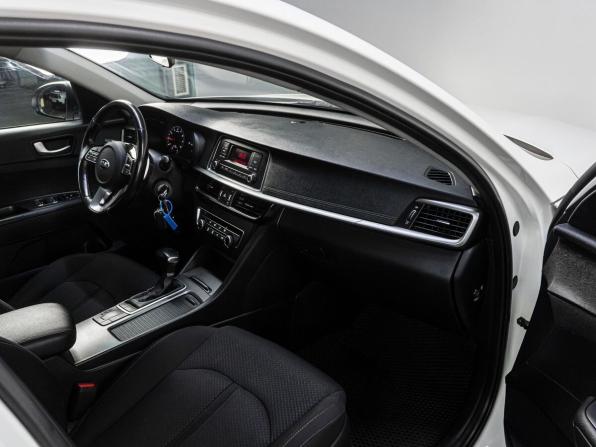 Kia Optima IV Рестайлинг с пробегом 2019 года, цена 1 999 000 рублей, 170861 км, седан, Автокод Объявления