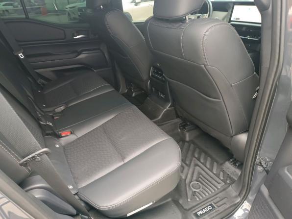 Toyota Land Cruiser Prado 250 Series с пробегом 2024 года, цена 10 900 000 рублей, 30987 км, внедорожник, Автокод Объявления