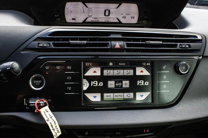 Citroen C4 Picasso II с пробегом 2014 года, цена 1 149 000 рублей, 160335 км, компактвэн, Автокод Объявления