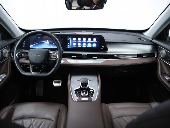 Chery Tiggo 8 Pro Max I Рестайлинг с пробегом 2023 года, цена 2 450 000 рублей, 47620 км, внедорожник, Автокод Объявления