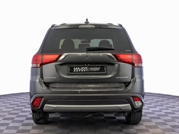 Mitsubishi Outlander III Рестайлинг 2 с пробегом 2018 года, цена 1 800 000 рублей, 156155 км, внедорожник, Автокод Объявления
