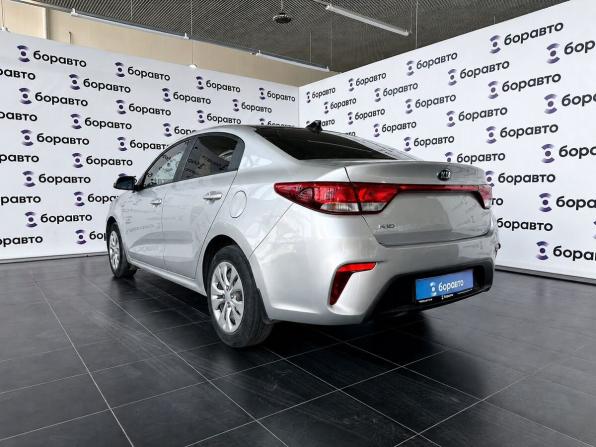 Kia Rio IV с пробегом 2017 года, цена 1 300 000 рублей, 121682 км, седан, Автокод Объявления